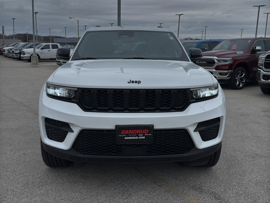 used 2023 Jeep Grand Cherokee car, priced at $32,595