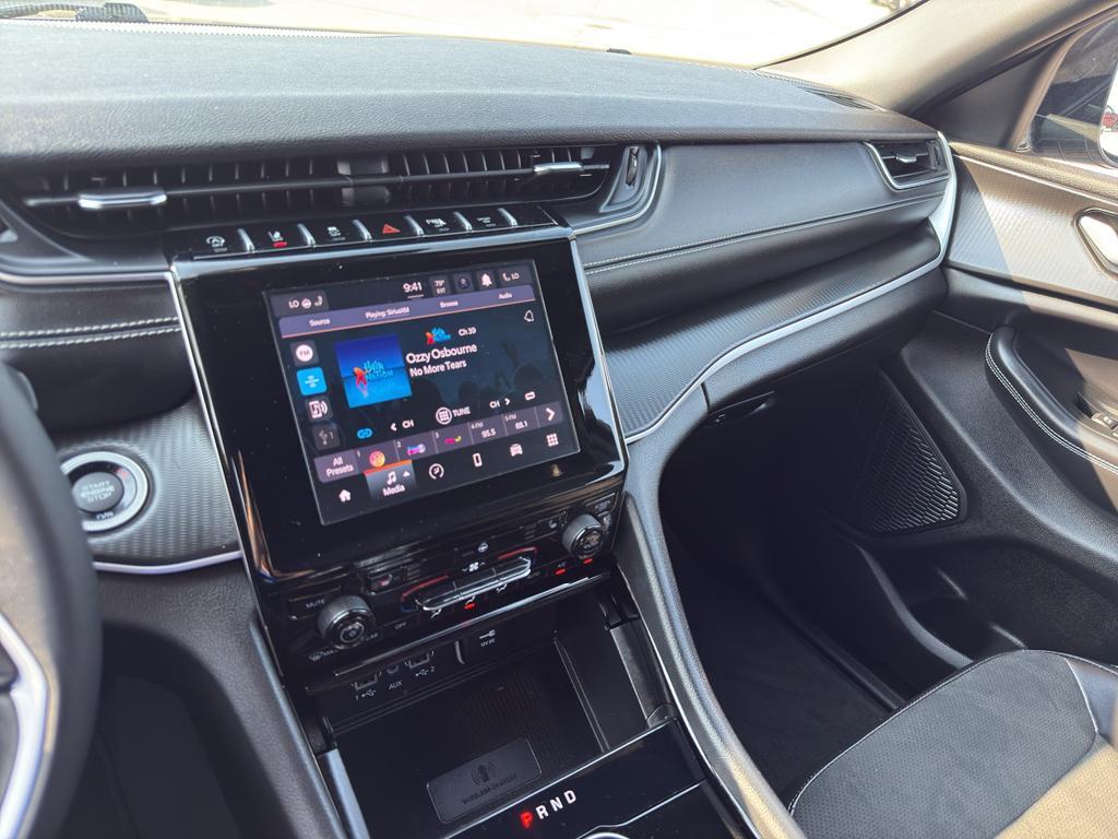 used 2023 Jeep Grand Cherokee car, priced at $34,895
