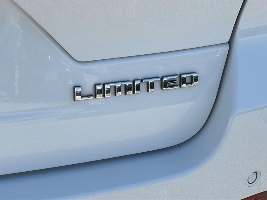 used 2023 Jeep Grand Cherokee car, priced at $32,495