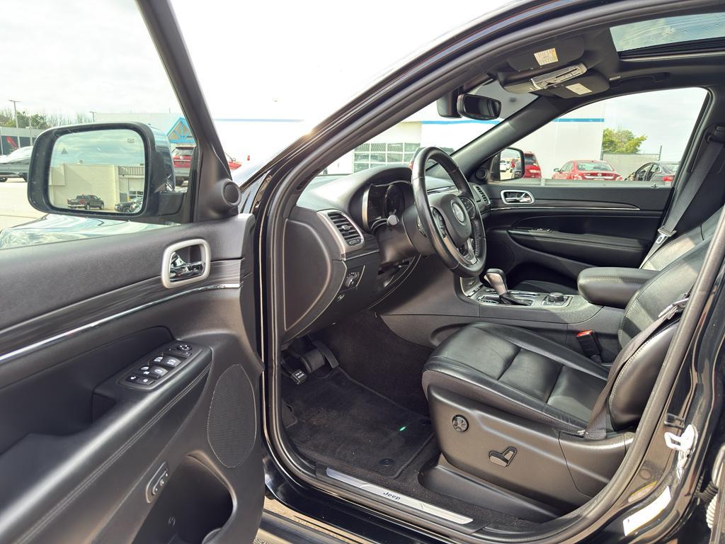 used 2022 Jeep Grand Cherokee WK car, priced at $28,795