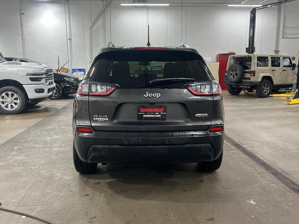 used 2020 Jeep Cherokee car