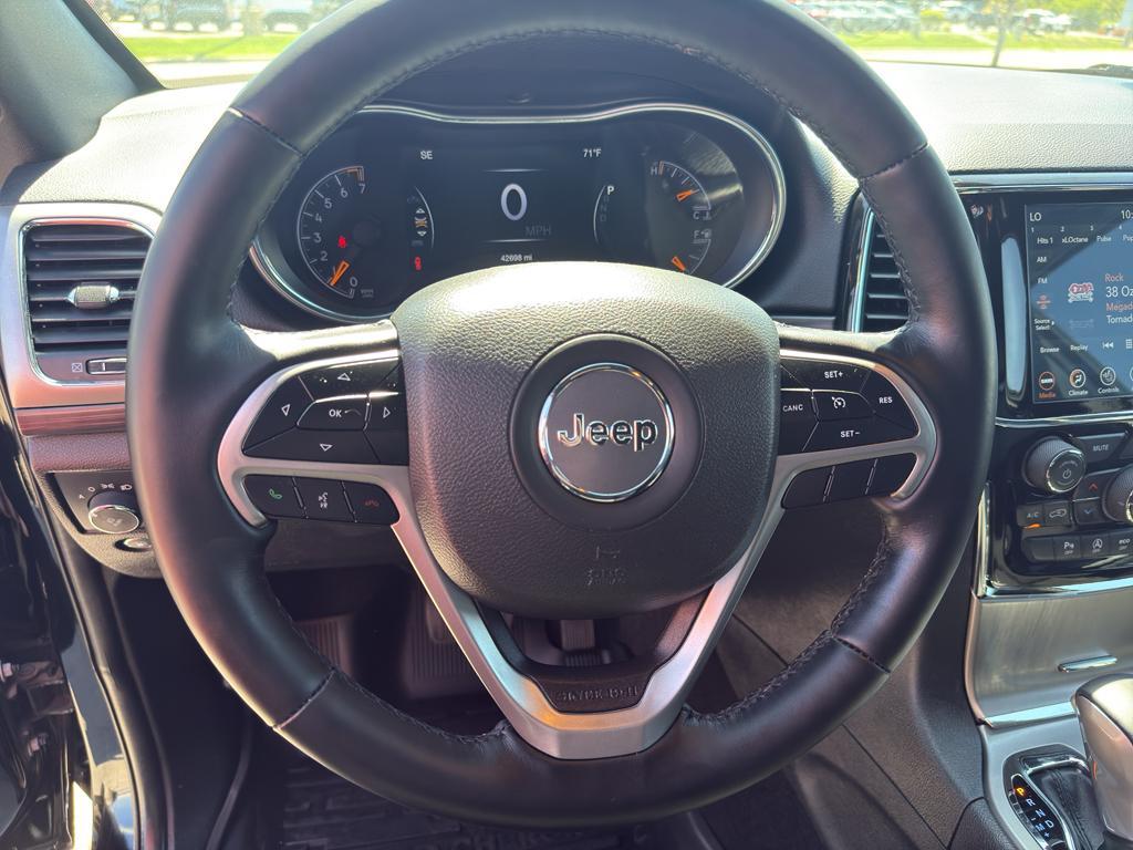 used 2022 Jeep Grand Cherokee WK car, priced at $30,895