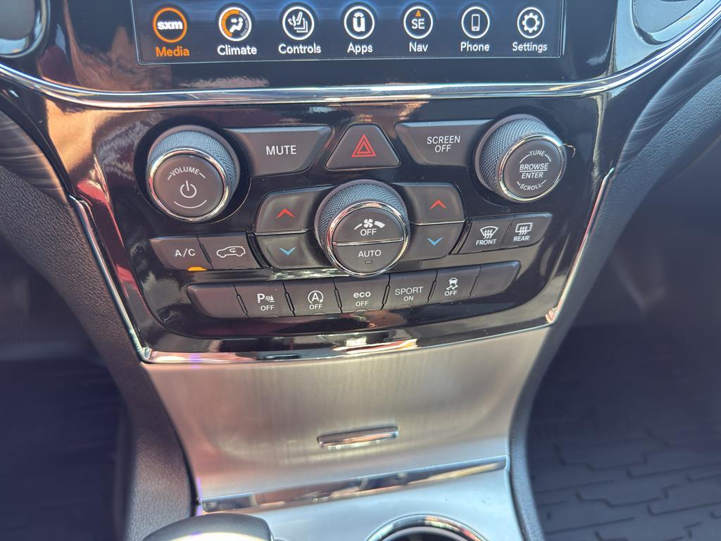 used 2022 Jeep Grand Cherokee WK car, priced at $30,895