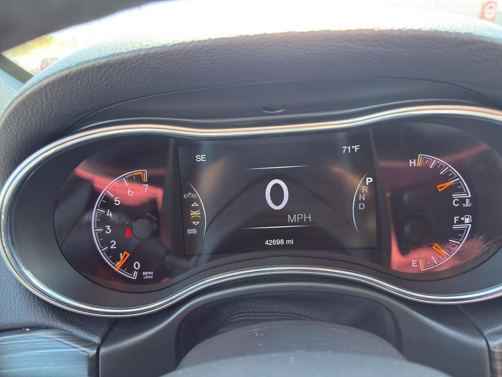 used 2022 Jeep Grand Cherokee WK car, priced at $30,895