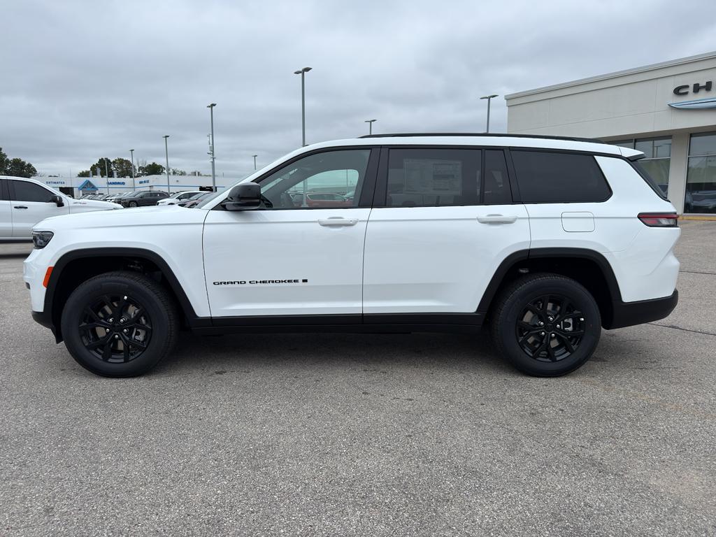 new 2025 Jeep Grand Cherokee L car, priced at $47,527