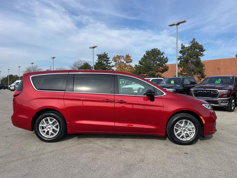 new 2025 Chrysler Pacifica car, priced at $46,499