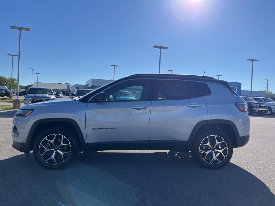 new 2025 Jeep Compass car, priced at $33,999