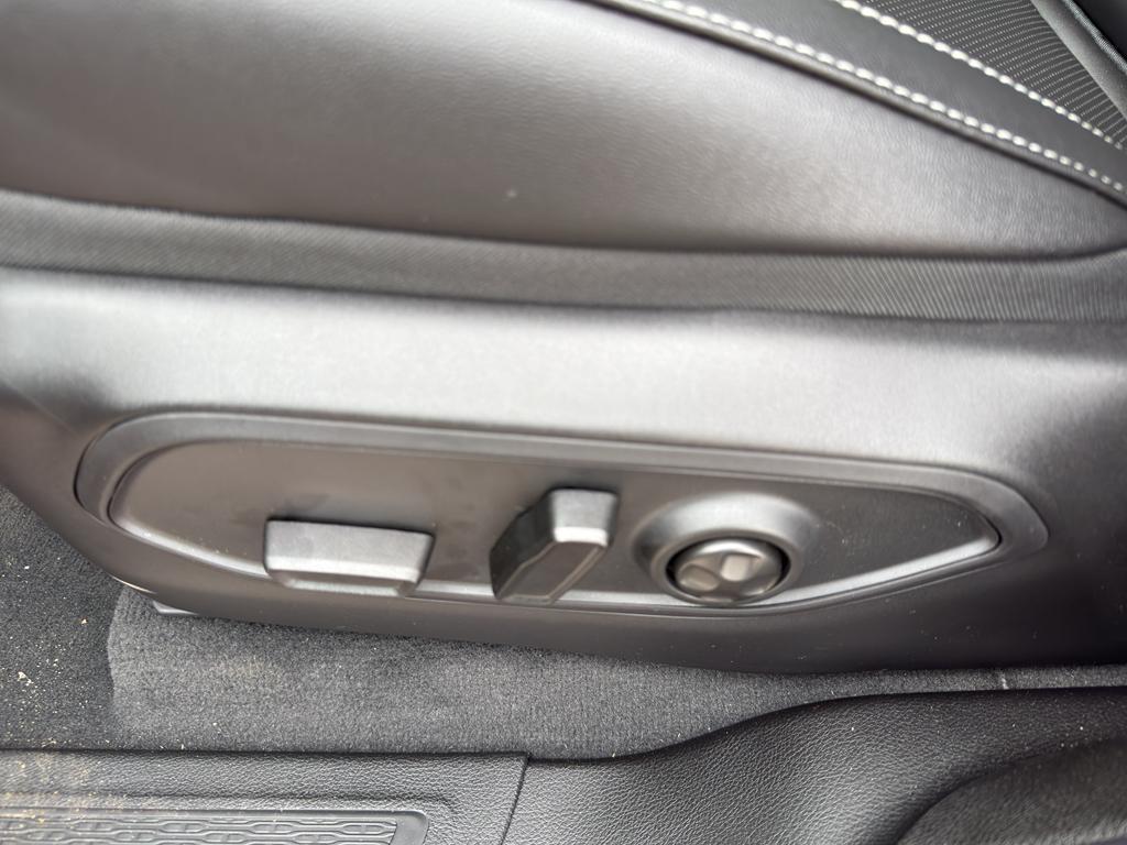 new 2025 Jeep Grand Cherokee L car, priced at $53,083