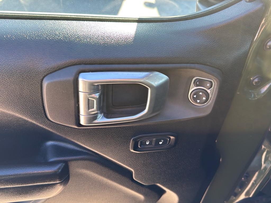 used 2021 Jeep Wrangler Unlimited car, priced at $34,995