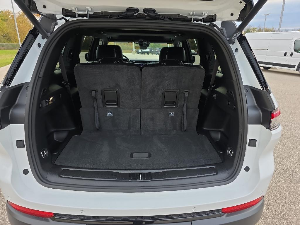 new 2025 Jeep Grand Cherokee L car, priced at $45,902