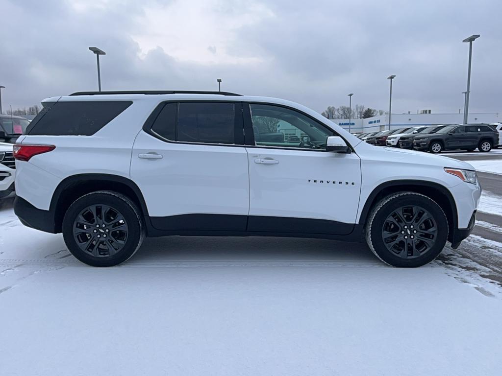 used 2021 Chevrolet Traverse car, priced at $30,195