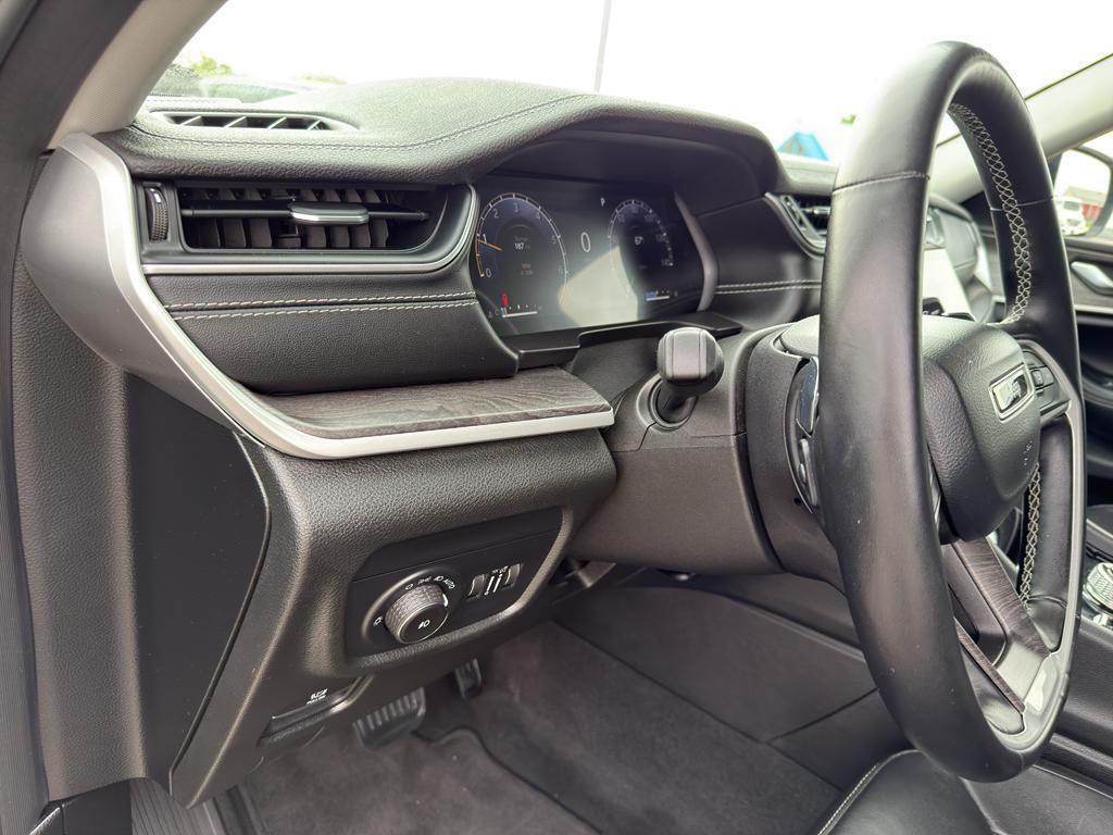 used 2022 Jeep Grand Cherokee L car, priced at $33,995