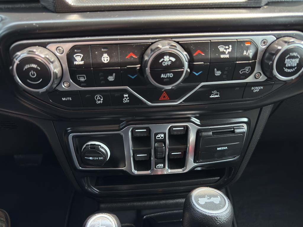 used 2021 Jeep Wrangler Unlimited car, priced at $33,995