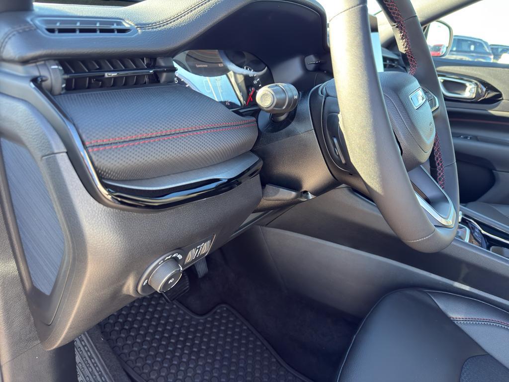 new 2026 Jeep Compass car, priced at $35,462