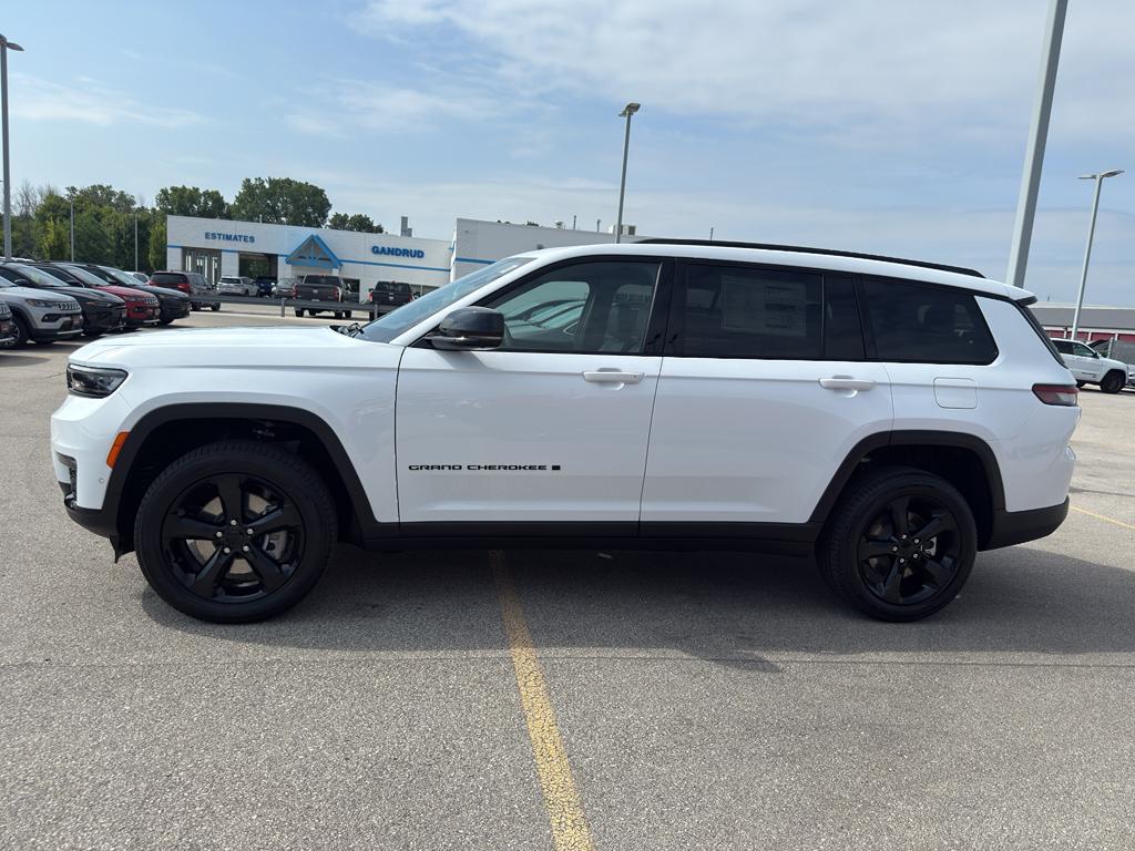 new 2025 Jeep Grand Cherokee L car, priced at $53,499