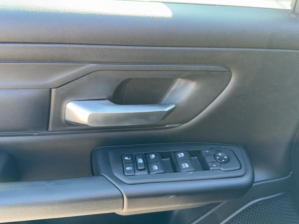 new 2025 Ram 1500 car, priced at $50,594
