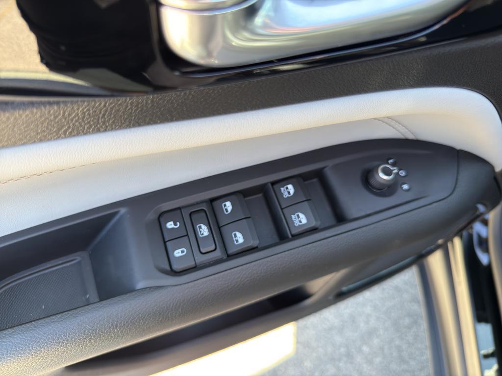 new 2025 Jeep Compass car, priced at $34,216