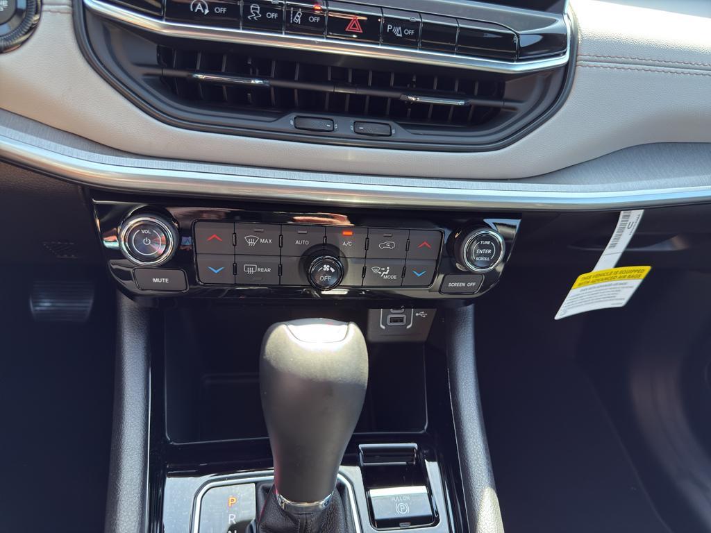 new 2025 Jeep Compass car, priced at $34,216