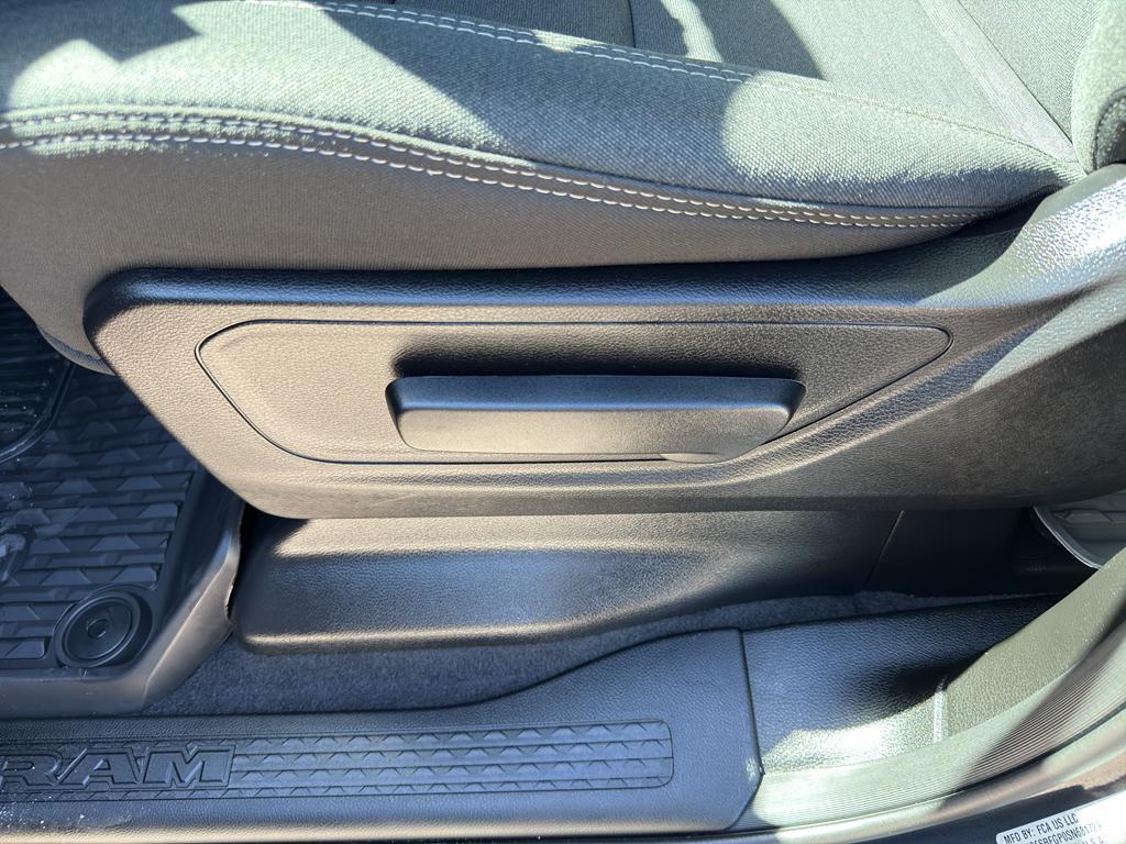 new 2025 Ram 1500 car, priced at $56,680