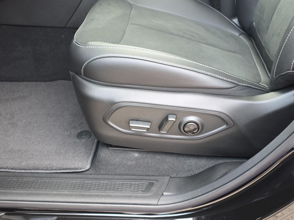 new 2025 Jeep Grand Cherokee L car, priced at $48,063