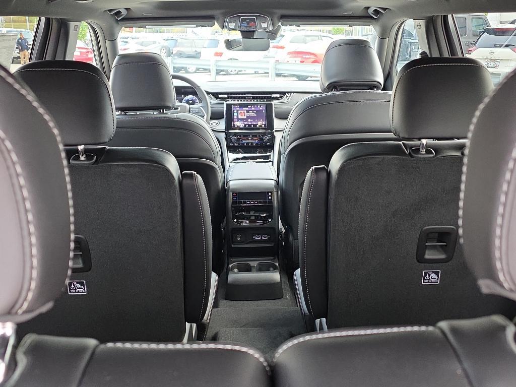 new 2025 Jeep Grand Cherokee L car, priced at $48,063