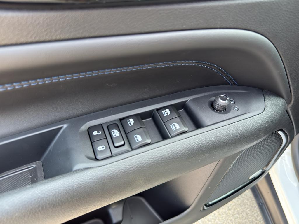 new 2025 Jeep Compass car, priced at $38,811