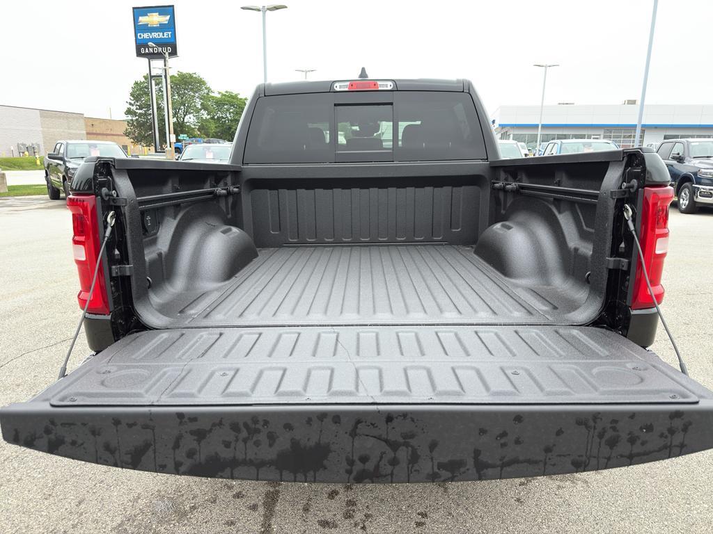 new 2025 Ram 1500 car, priced at $70,424