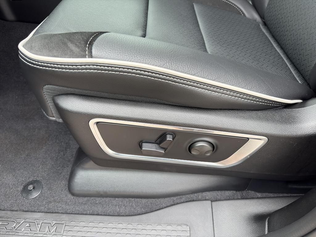 new 2025 Ram 1500 car, priced at $70,424
