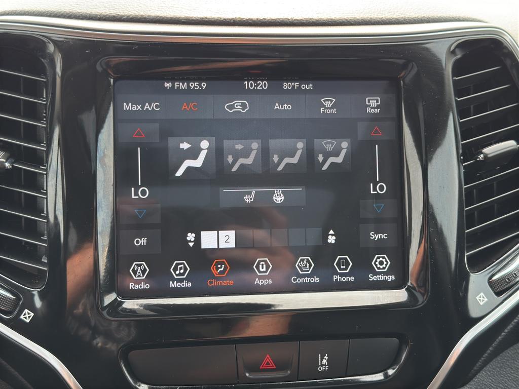 used 2022 Jeep Cherokee car, priced at $27,295