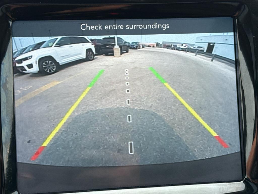 used 2022 Jeep Cherokee car, priced at $27,295