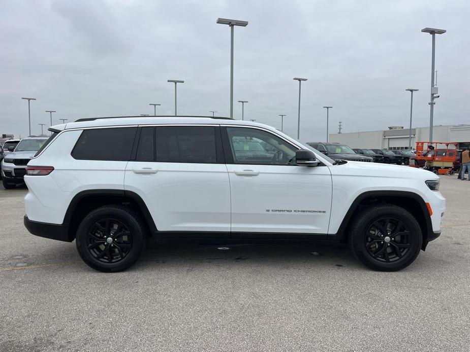 used 2021 Jeep Grand Cherokee L car, priced at $30,995