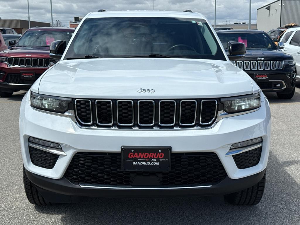 used 2022 Jeep Grand Cherokee car, priced at $29,995