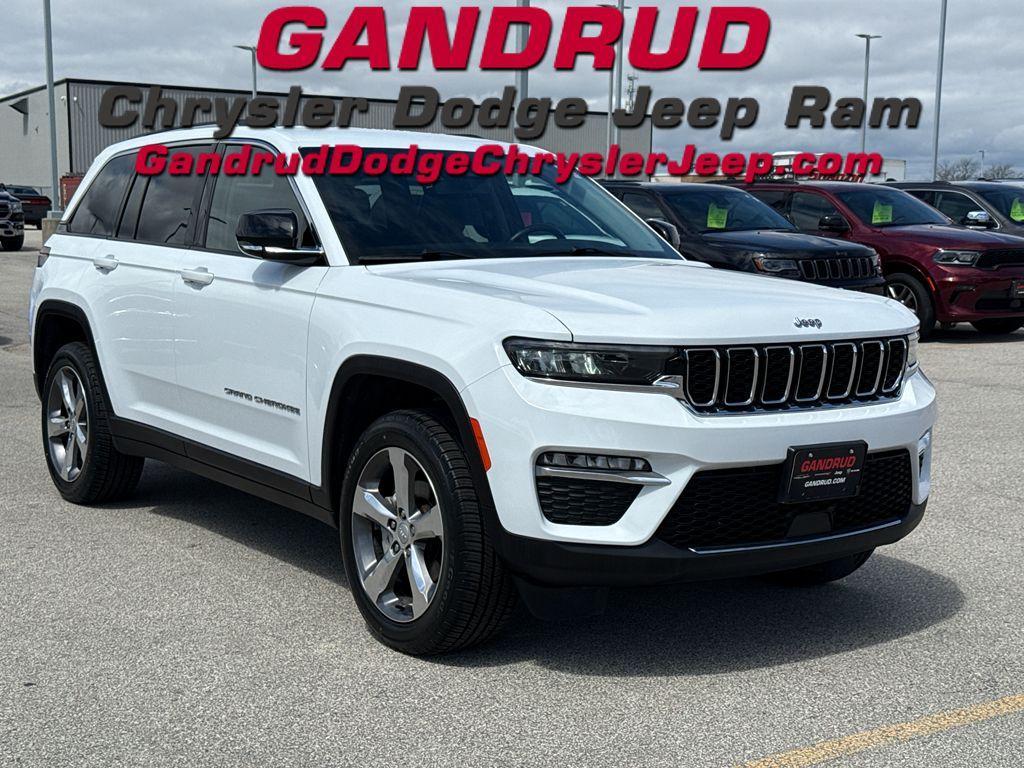 used 2022 Jeep Grand Cherokee car, priced at $31,695