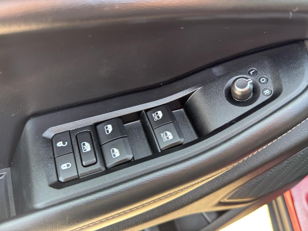 used 2023 Jeep Grand Cherokee car, priced at $31,495
