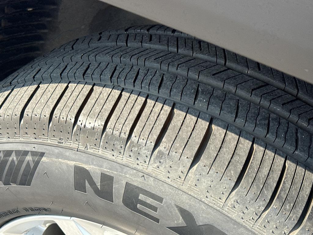 used 2023 Jeep Grand Cherokee car, priced at $31,495