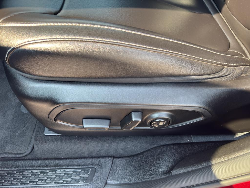 used 2023 Jeep Grand Cherokee car, priced at $31,495
