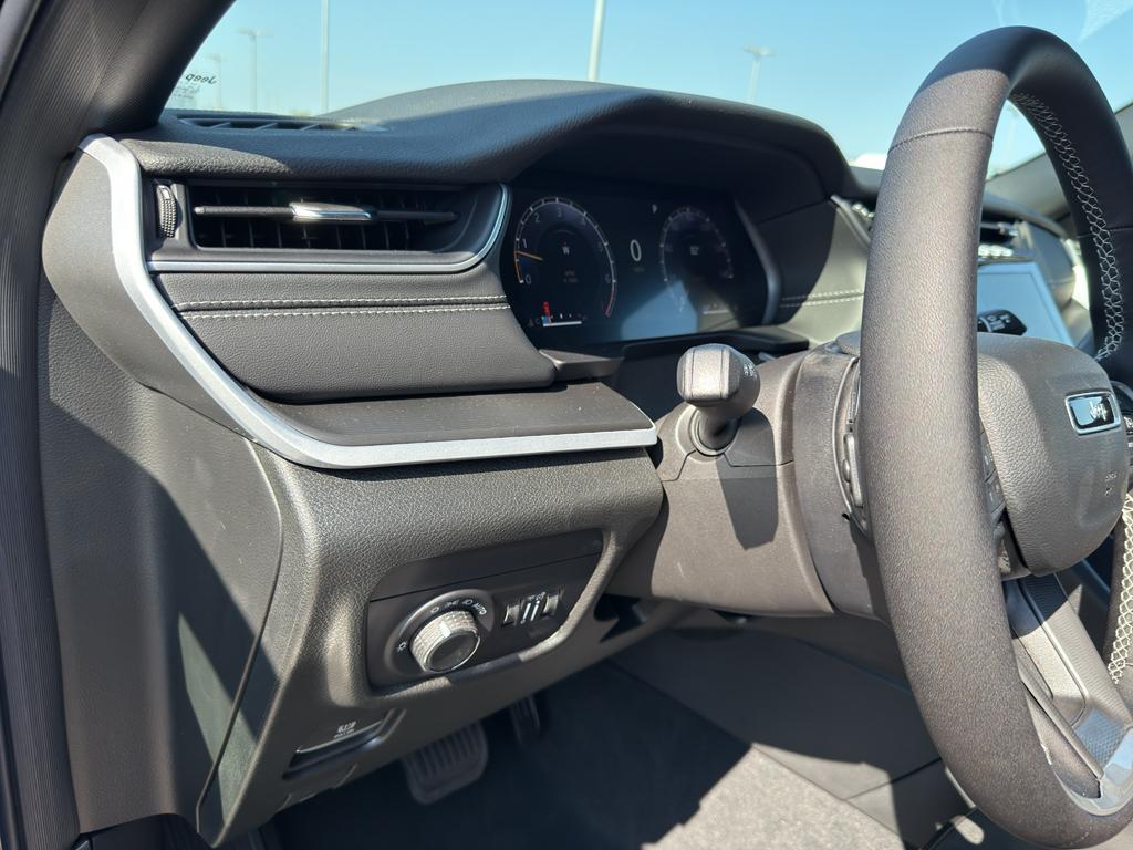 new 2025 Jeep Grand Cherokee L car, priced at $46,217