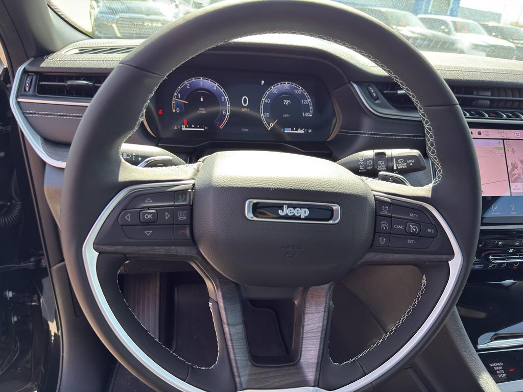 new 2025 Jeep Grand Cherokee L car, priced at $58,757