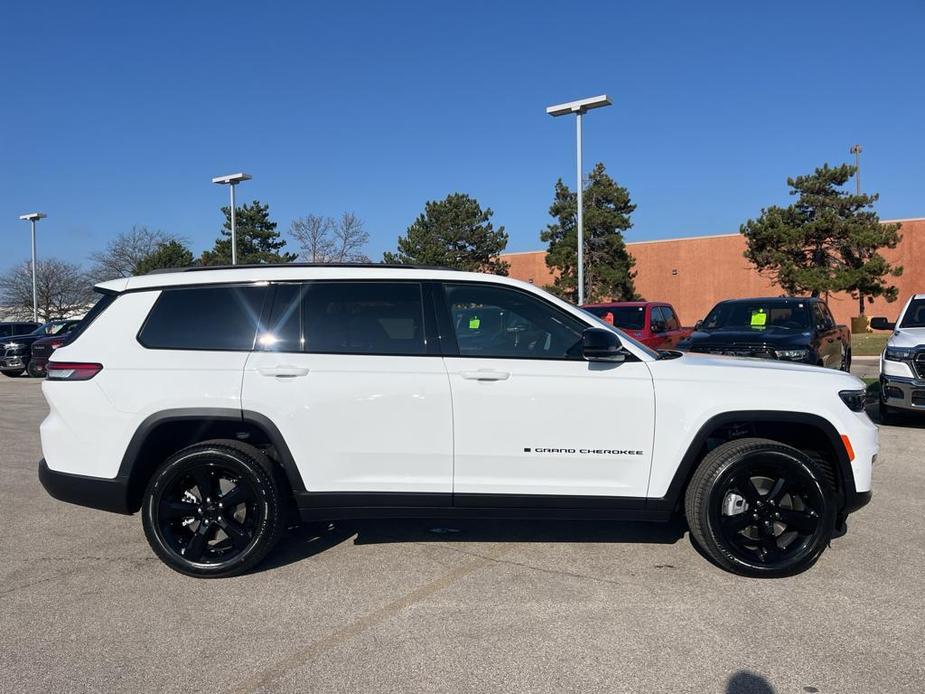 new 2025 Jeep Grand Cherokee L car, priced at $56,061