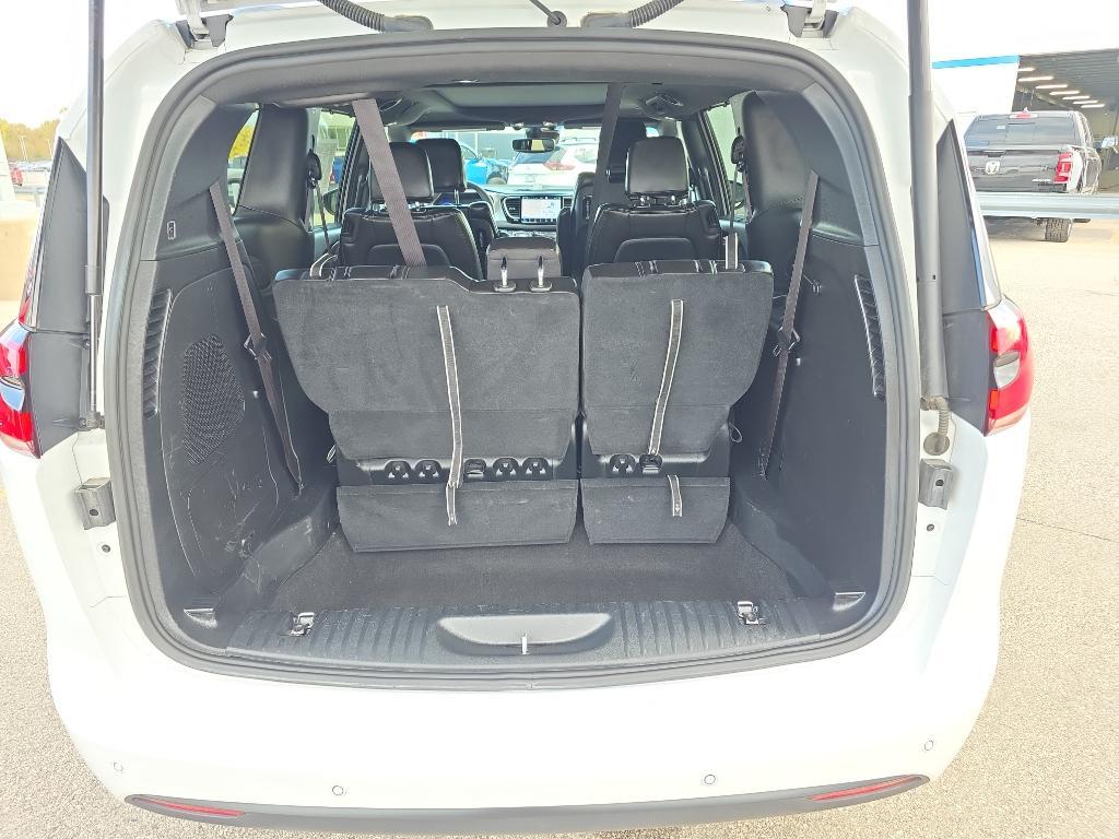 used 2023 Chrysler Pacifica car, priced at $33,695