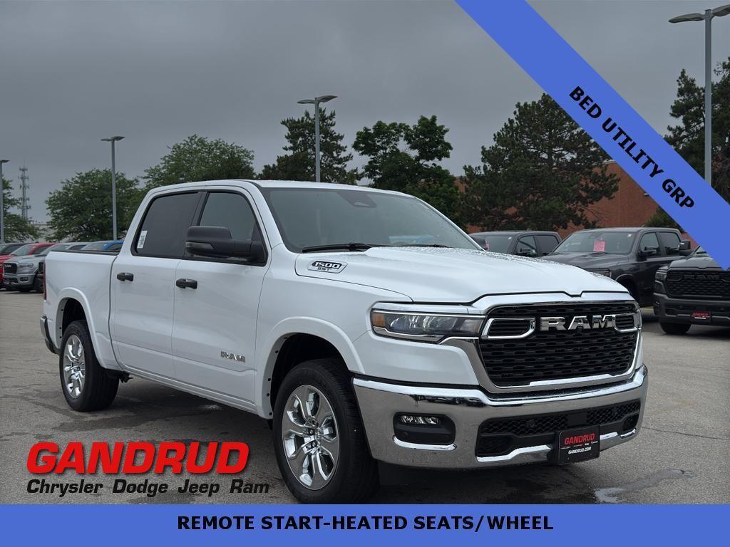 new 2025 Ram 1500 car, priced at $61,822