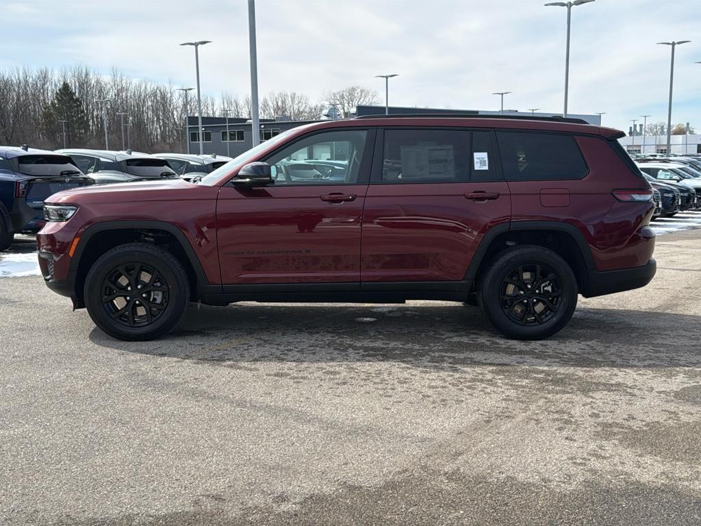 new 2025 Jeep Grand Cherokee L car, priced at $47,238