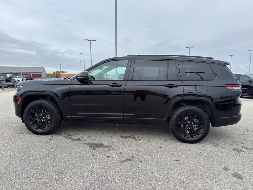 used 2024 Jeep Grand Cherokee L car, priced at $34,495