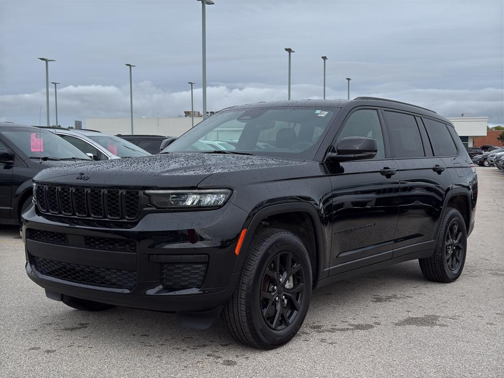 used 2024 Jeep Grand Cherokee L car, priced at $34,495