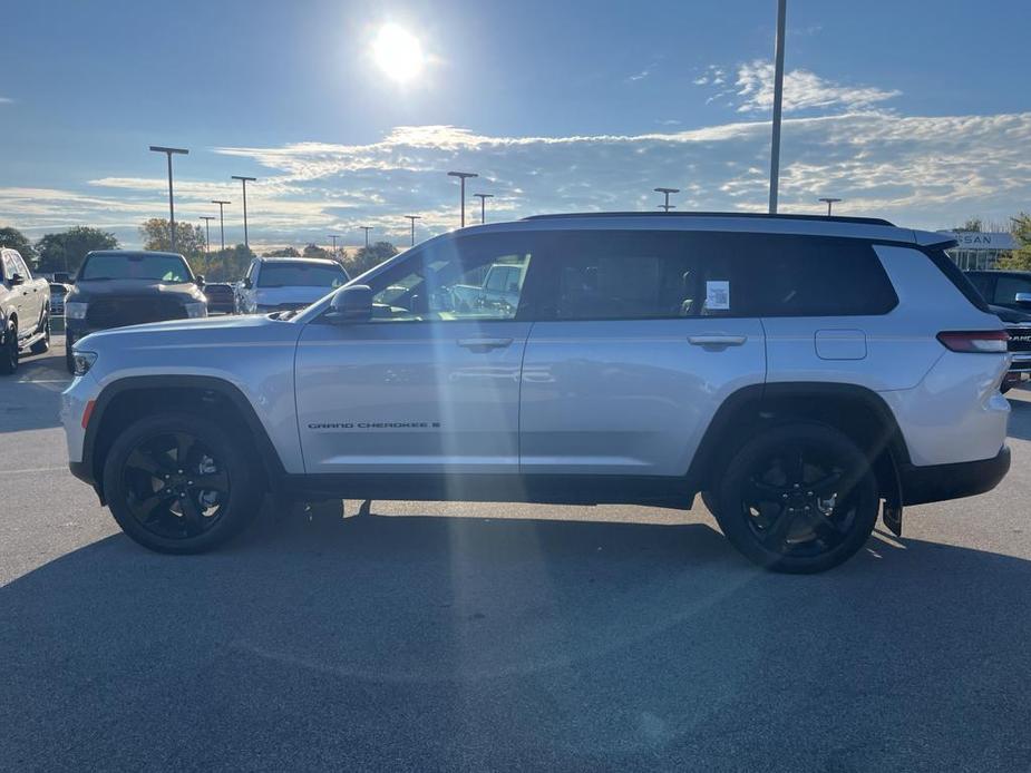 used 2024 Jeep Grand Cherokee L car, priced at $43,095