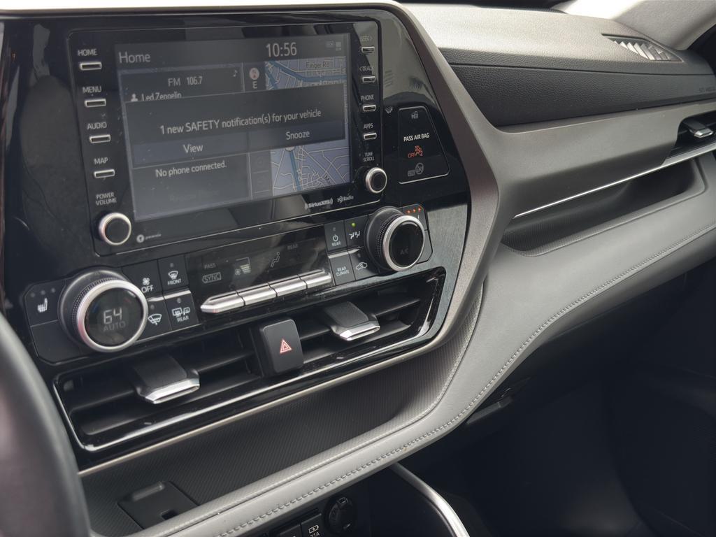 used 2021 Toyota Highlander car, priced at $35,295