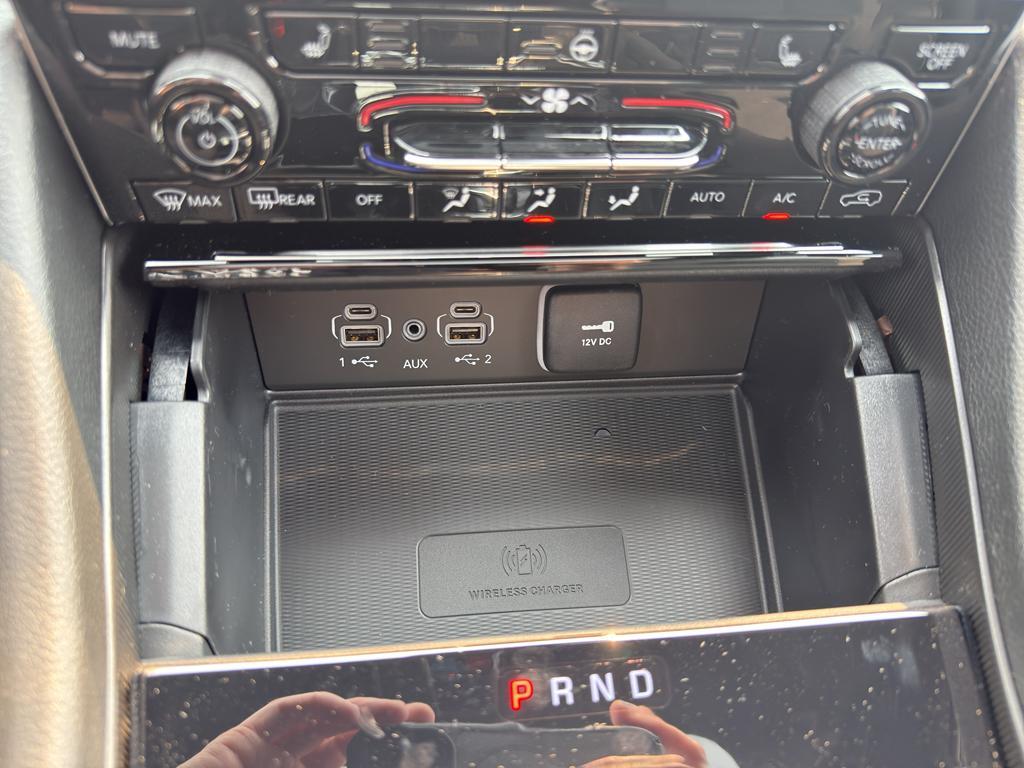 new 2025 Jeep Grand Cherokee L car, priced at $46,938