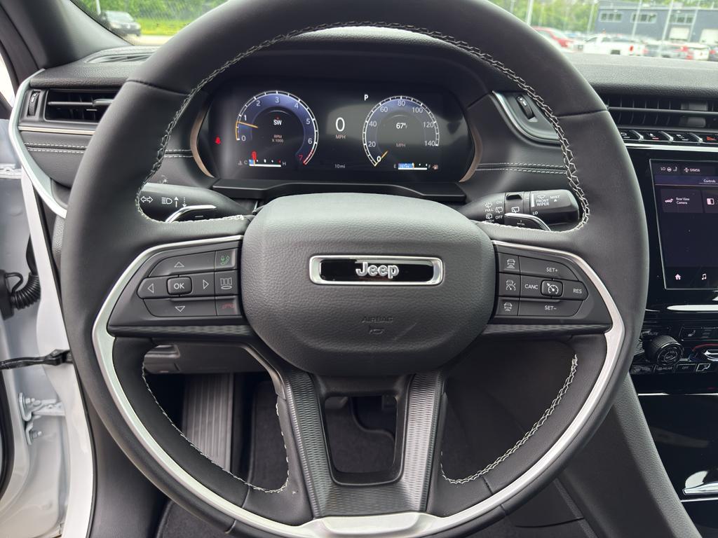 new 2025 Jeep Grand Cherokee L car, priced at $49,130