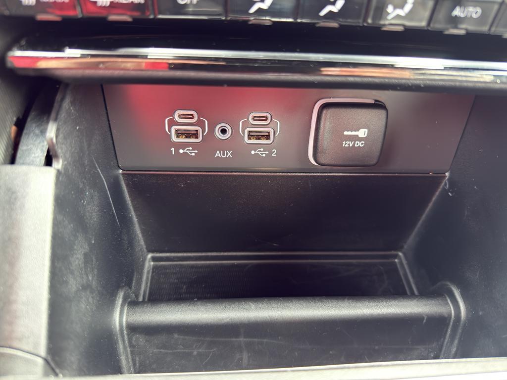 used 2024 Jeep Grand Cherokee L car, priced at $38,795