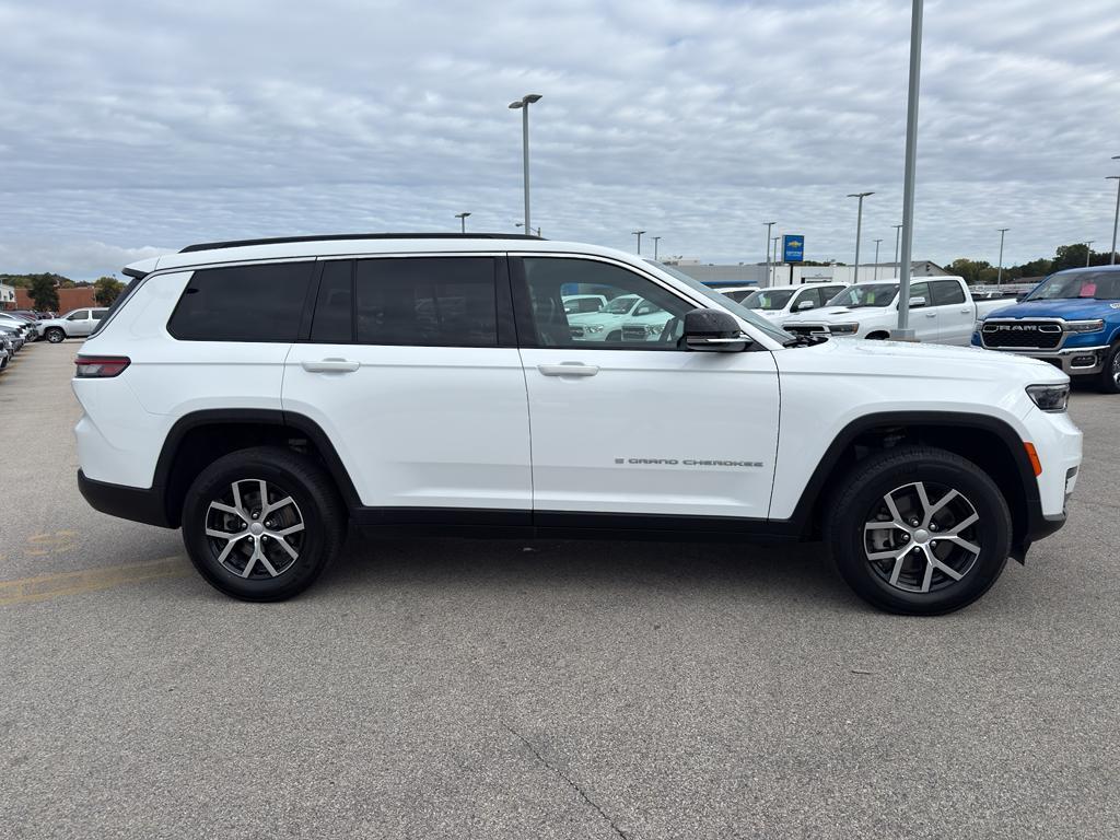 used 2024 Jeep Grand Cherokee L car, priced at $38,795